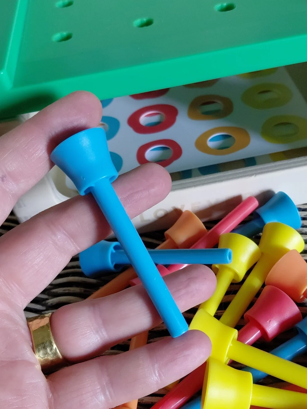 LOVEVERY Match & Tap Hammer Box